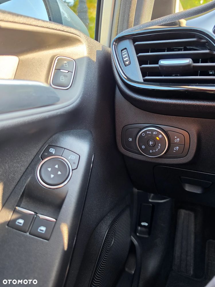 Ford Fiesta - 20