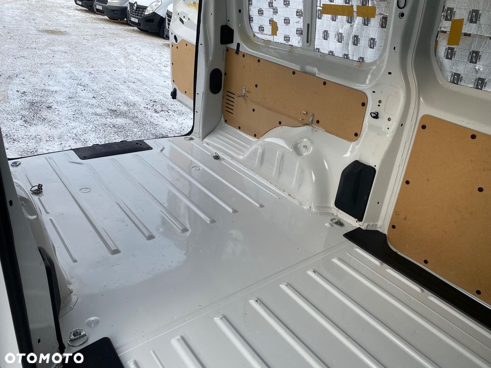 Peugeot EXPERT 2.0, MAX długi, niski przebieg, zakupiony w salonie w Rzeszowie, bezwypadkowy - 16