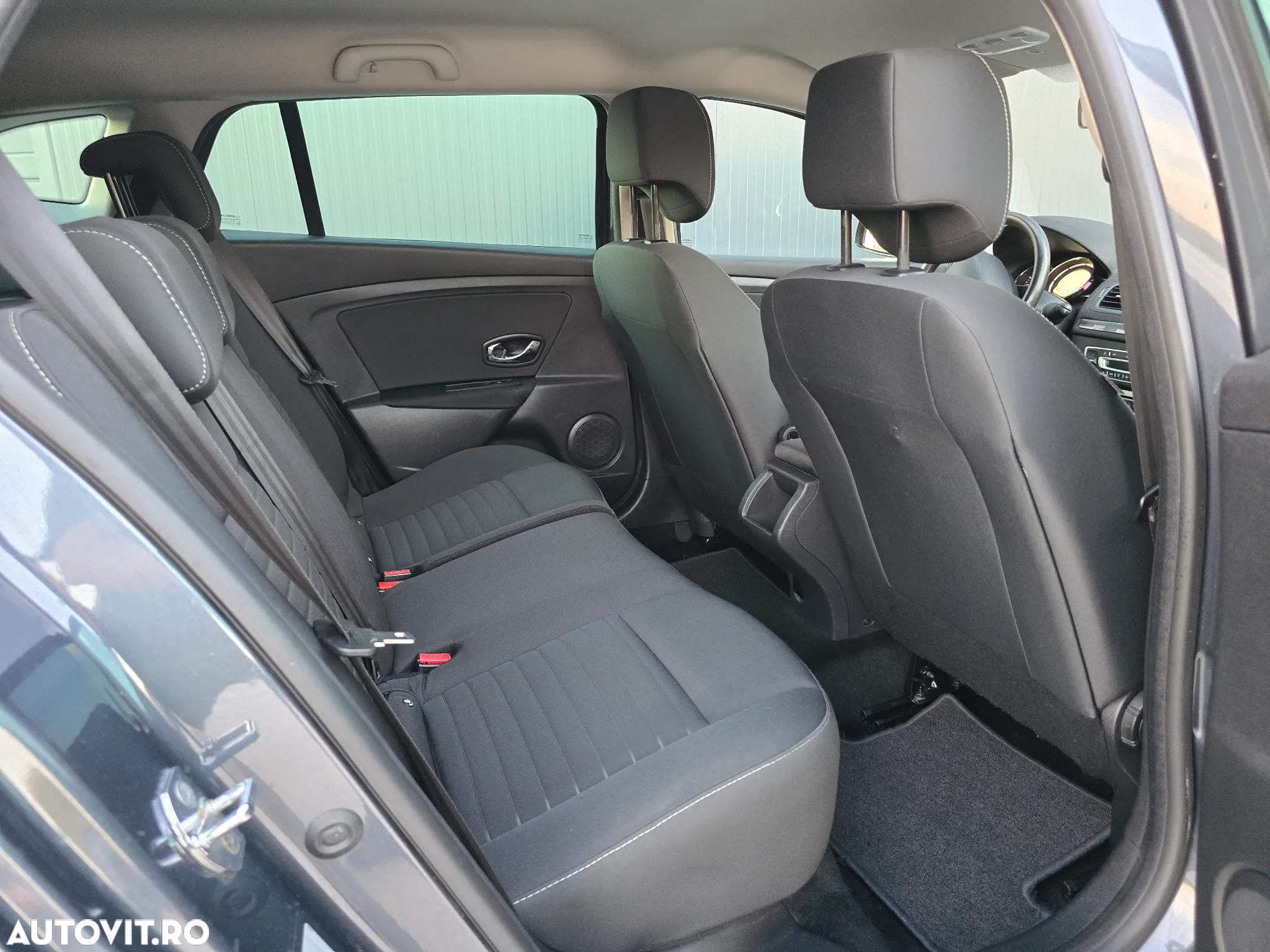 Renault Megane dCi 110 FAP LIMITED - 8