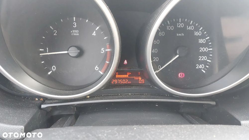Mazda 5 1.6 CD Exclusive - 10