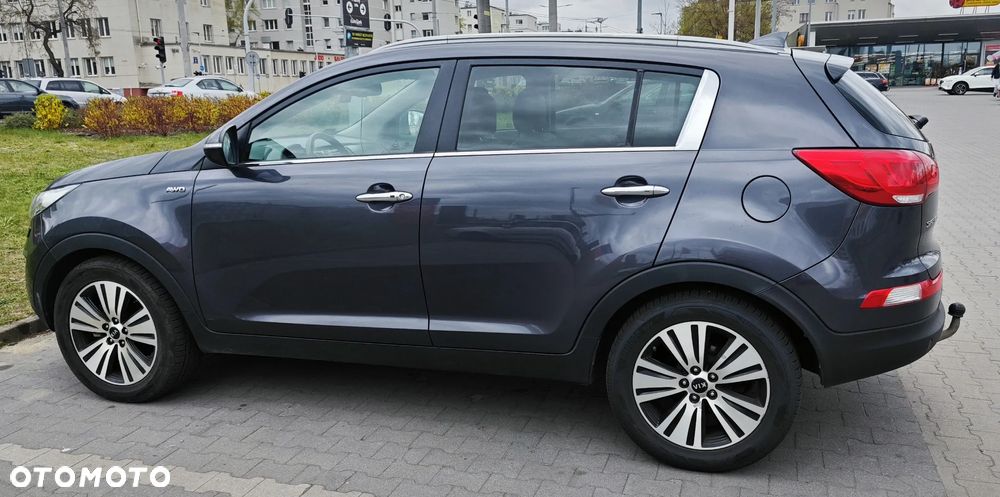 Kia Sportage 2.0 CRDI 184 AWD Platinum Edition - 4