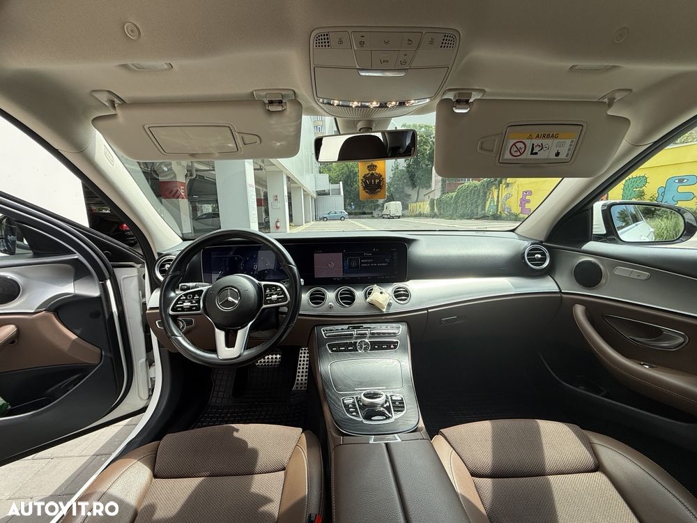 Mercedes-Benz E 220 d 9G-TRONIC - 10