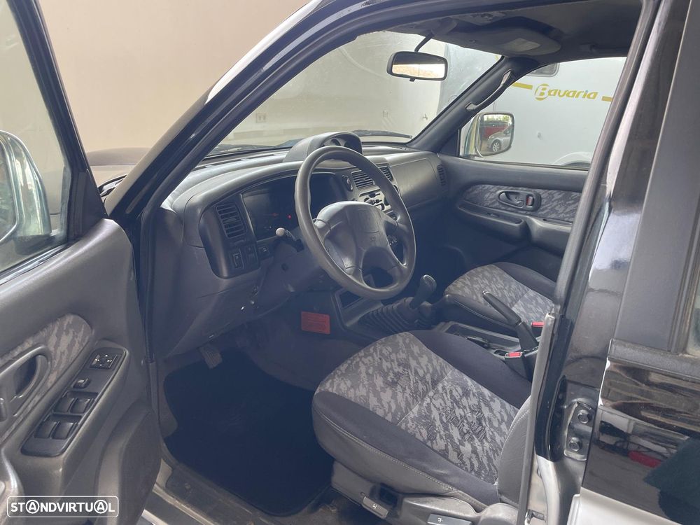 Mitsubishi L200 2.5 TD Strada CD - 9