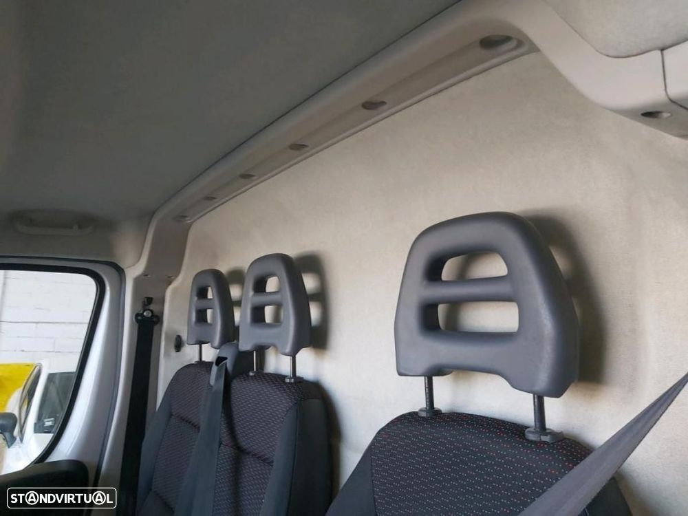 Peugeot Boxer 2.2 BlueHDi 335 L4H3 C/IVA - 4