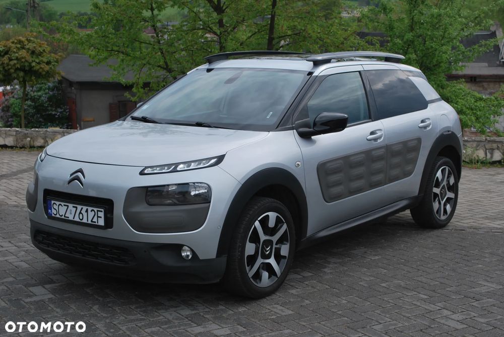 Citroën C4 Cactus BlueHDi 100 Stop&Start Shine Edition - 1