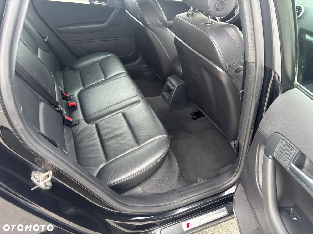Audi A3 Sportback 2.0 TDI DPF S line Sportpaket - 13