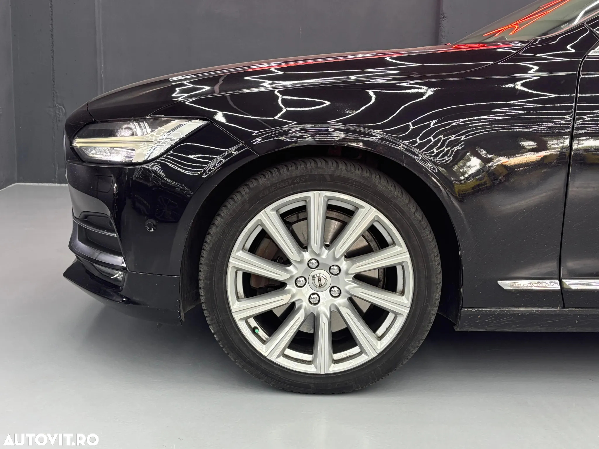 Volvo S90 T6 AWD Geartronic Momentum - 6