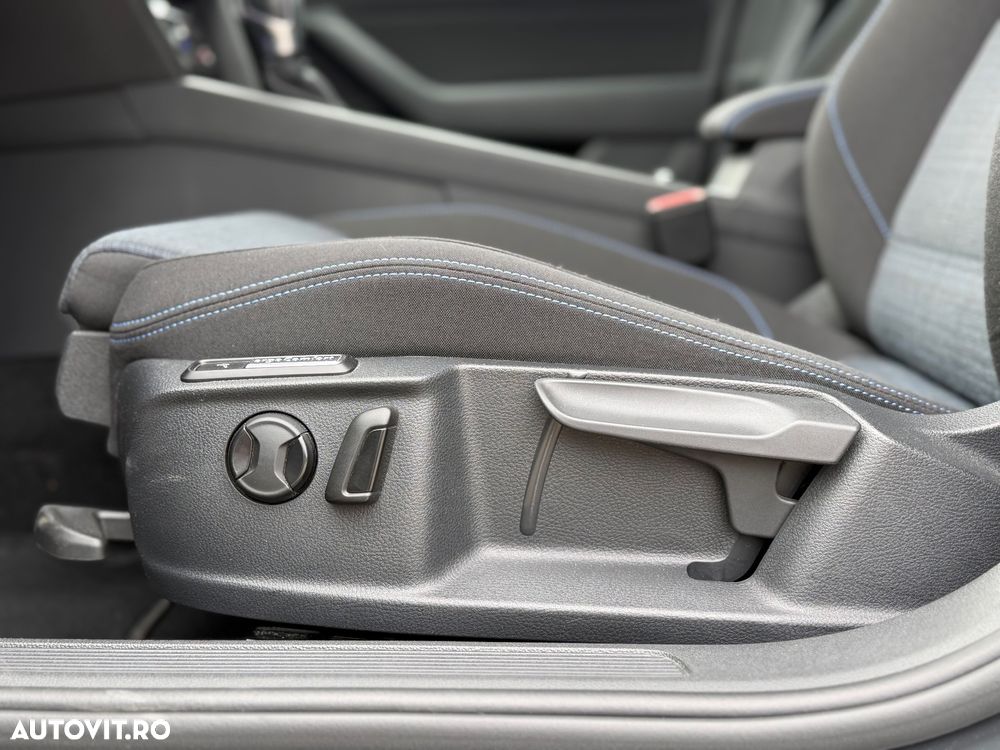 Volkswagen Passat 1.5 TSI OPF DSG Elegance - 7