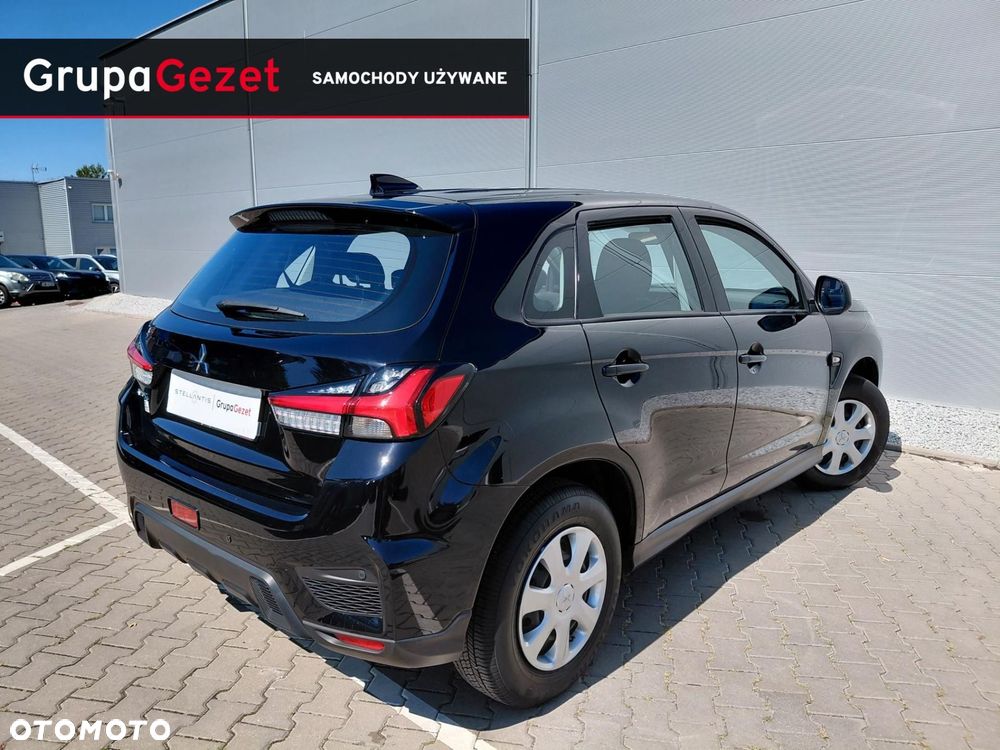 Mitsubishi ASX - 5