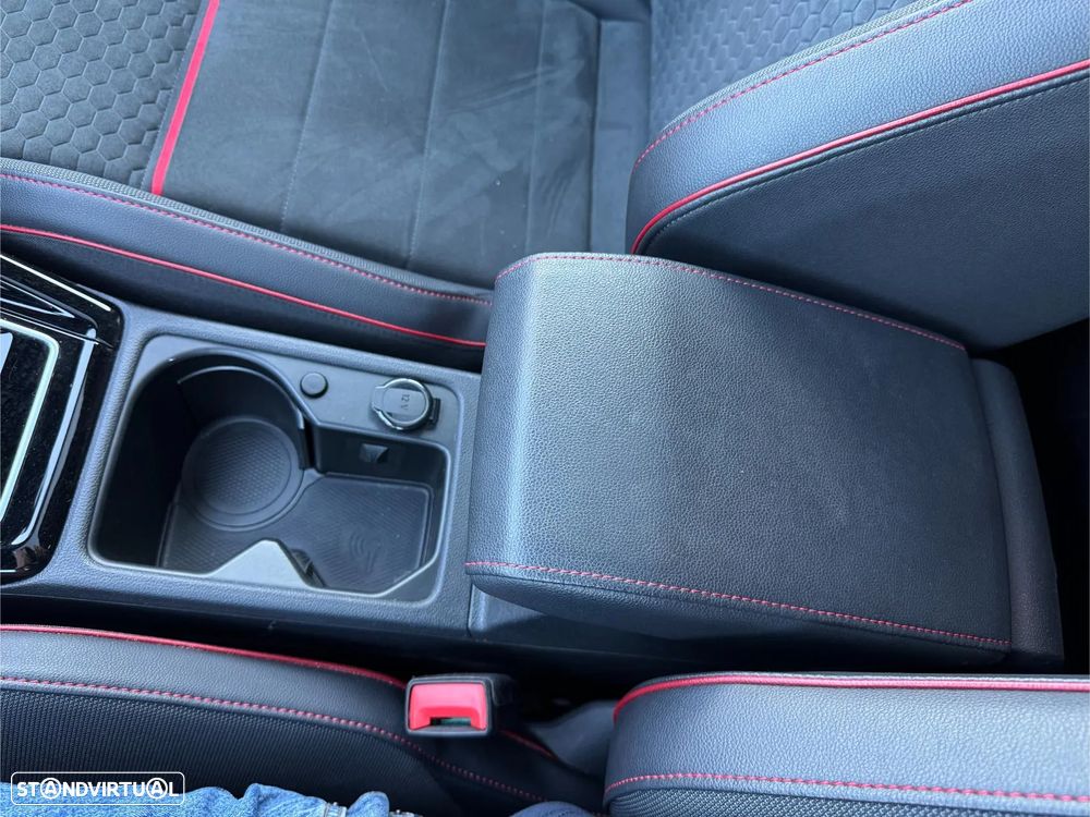 VW Golf 2.0 TSI OPF DSG GTI Clubsport - 28