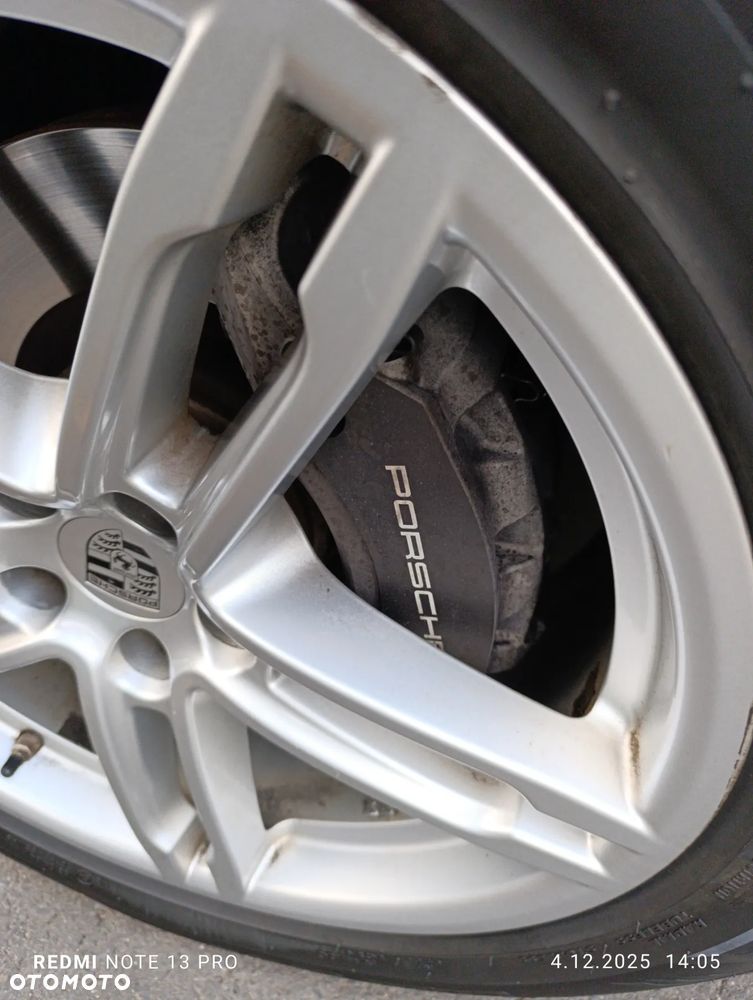 Porsche Macan Standard - 26