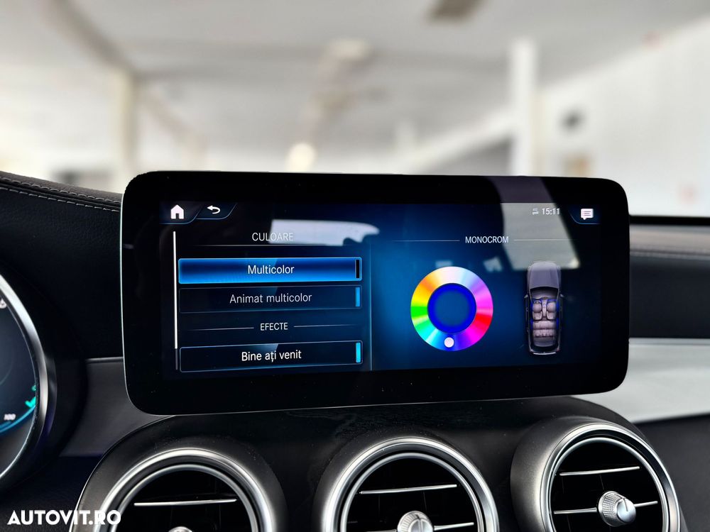 Mercedes-Benz GLC 300 e 4Matic 9G-TRONIC AMG Line - 20