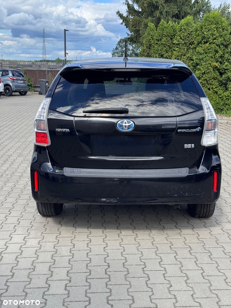 Toyota Prius+ (Hybrid) - 7
