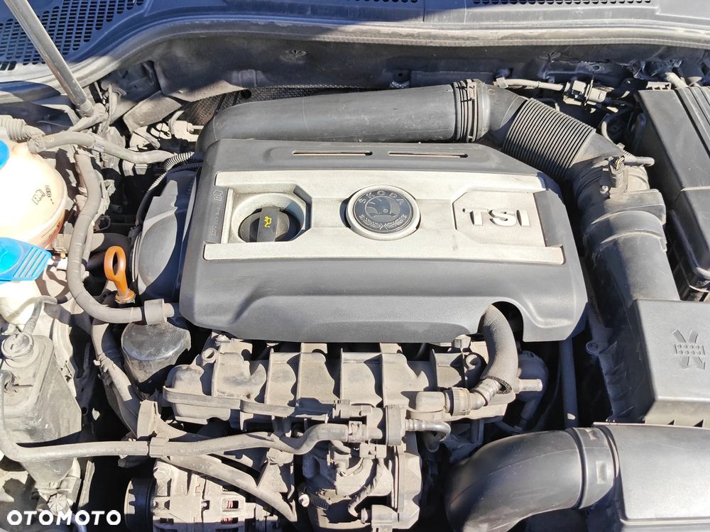 Skoda Superb 2.0 TSI Elegance DSG - 11