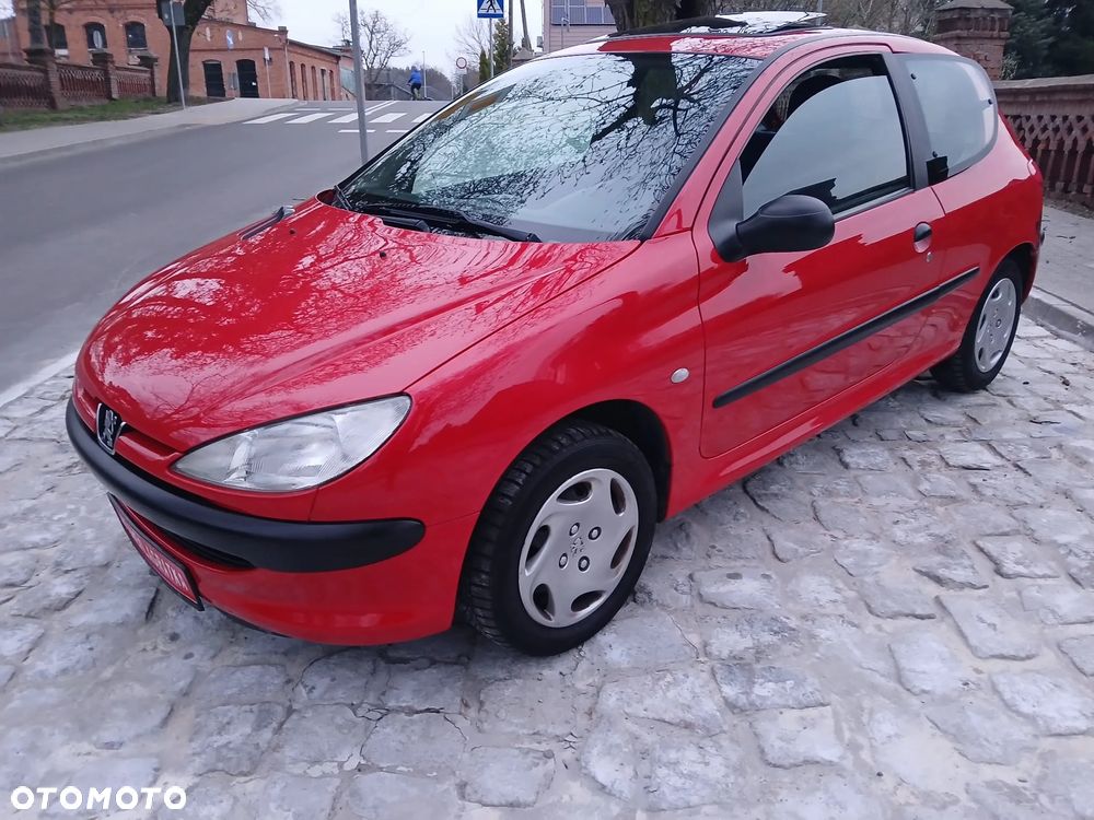 Peugeot 206 - 24