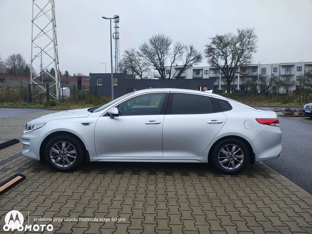 Kia Optima 1.7 CRDI L DCT - 4