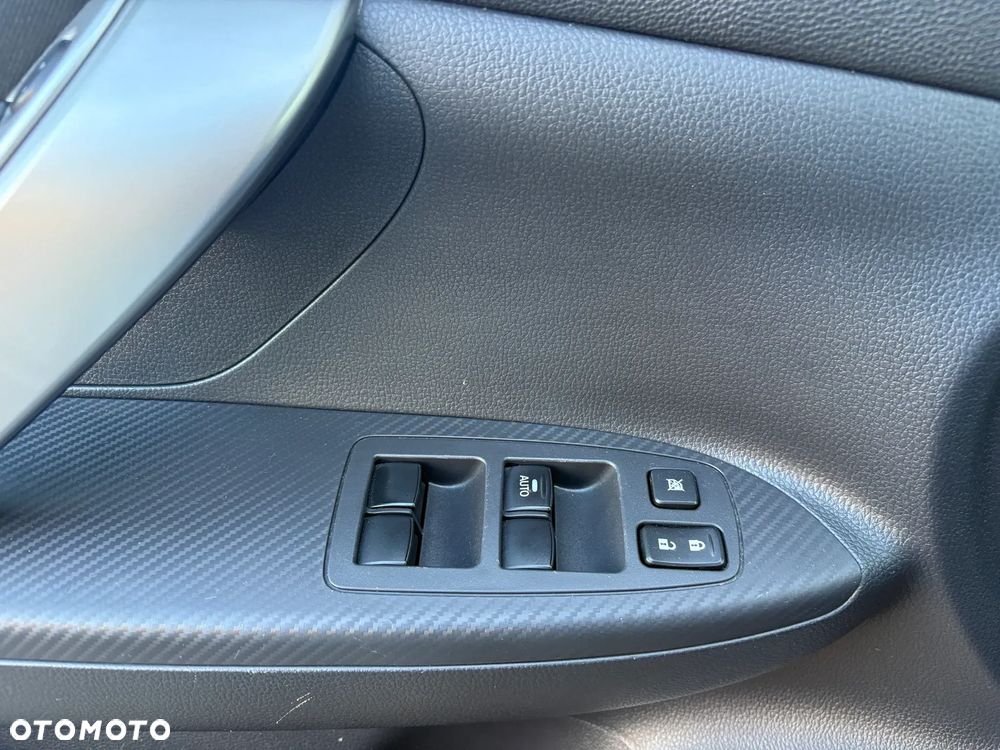 Mitsubishi Eclipse Cross 1.5 T GPF Intense - 19