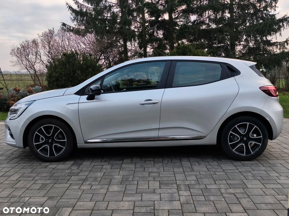 Renault Clio BLUE dCi 100 BUSINESS EDITION - 8