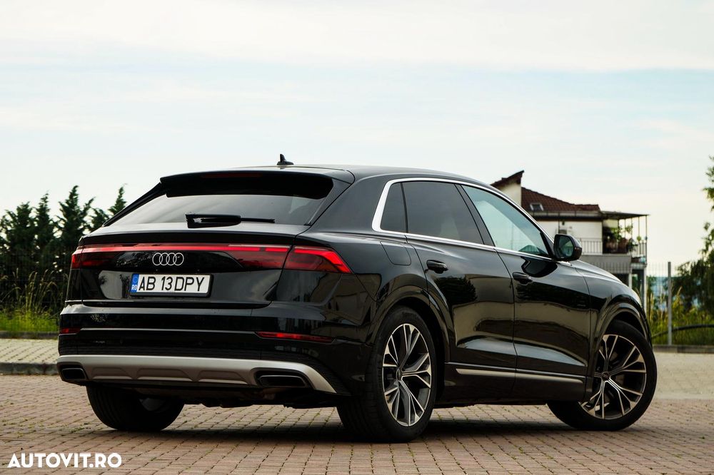 Audi Q8 55 TFSI e quattro Tiptronic PHEV - 9