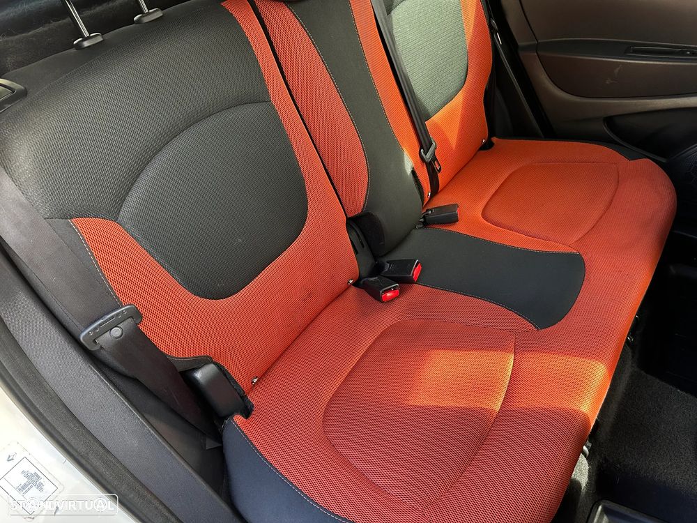 Renault Captur ENERGY TCe 120 EDC Luxe - 39