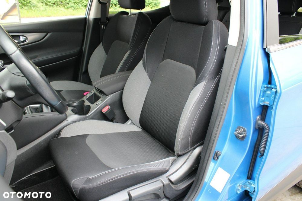 Nissan Qashqai 1.6 DIG-T N-Connecta - 12