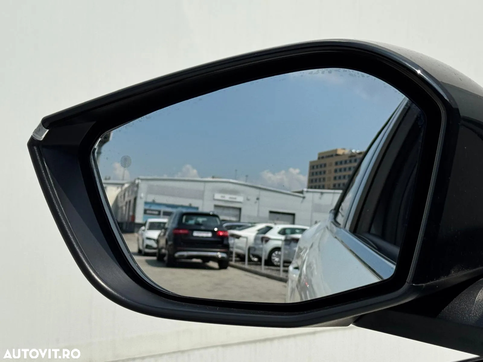 Citroën C4 1.2 PureTech S&S EAT8 Shine - 12