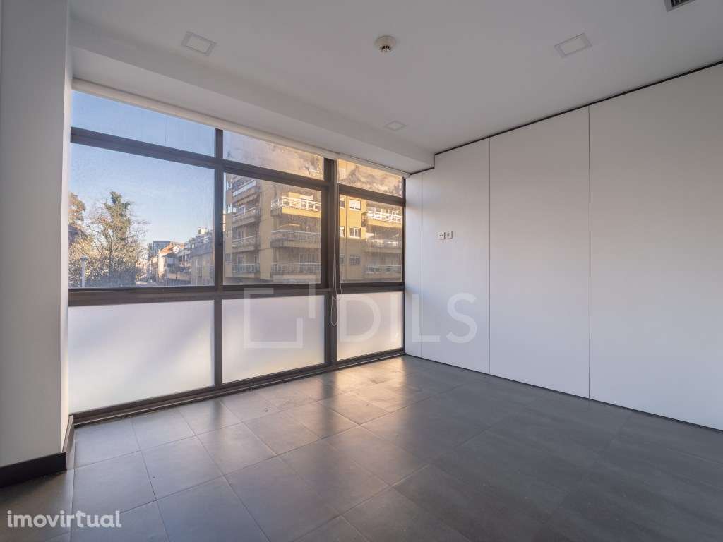 Escritório para arrendar, na Avenida da Boavista, Porto - Grande imagem: 5/19