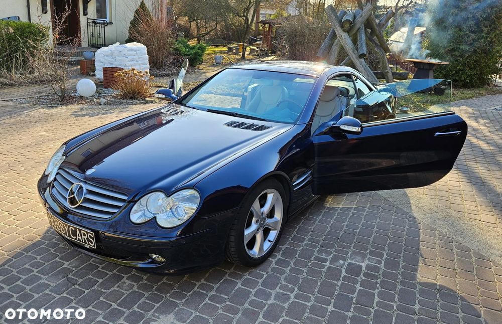 Mercedes-Benz SL - 11