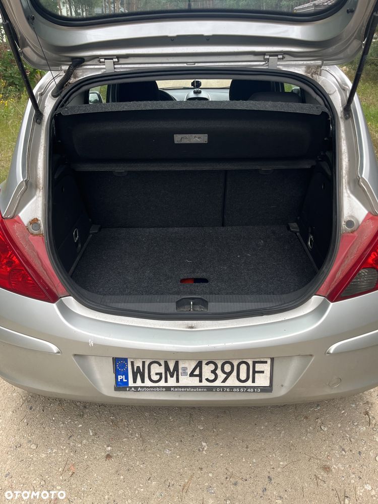 Opel Corsa - 10