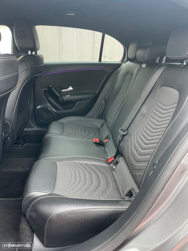 Mercedes-Benz A 180 d 7G-DCT - 10