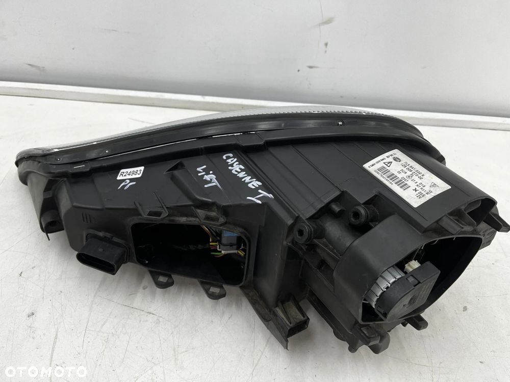 Lampa reflektor Porsche Cayenne 7L 9P Lift 07-10r. prawa przednia XENON EU KSENON oryginalna EUROPA - 6