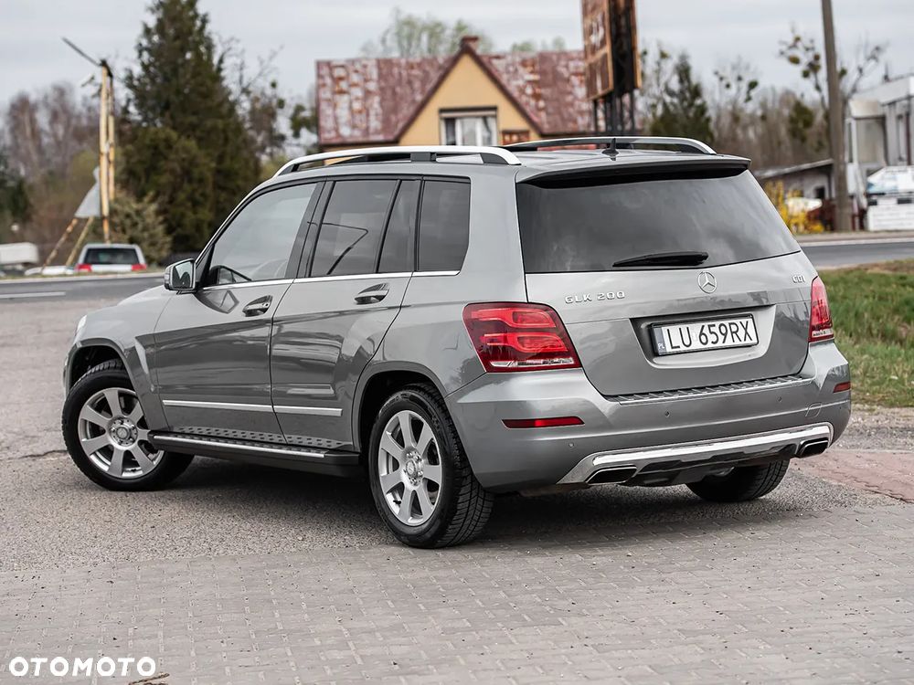 Mercedes-Benz GLK 200 CDI (BlueEFFICIENCY) - 9
