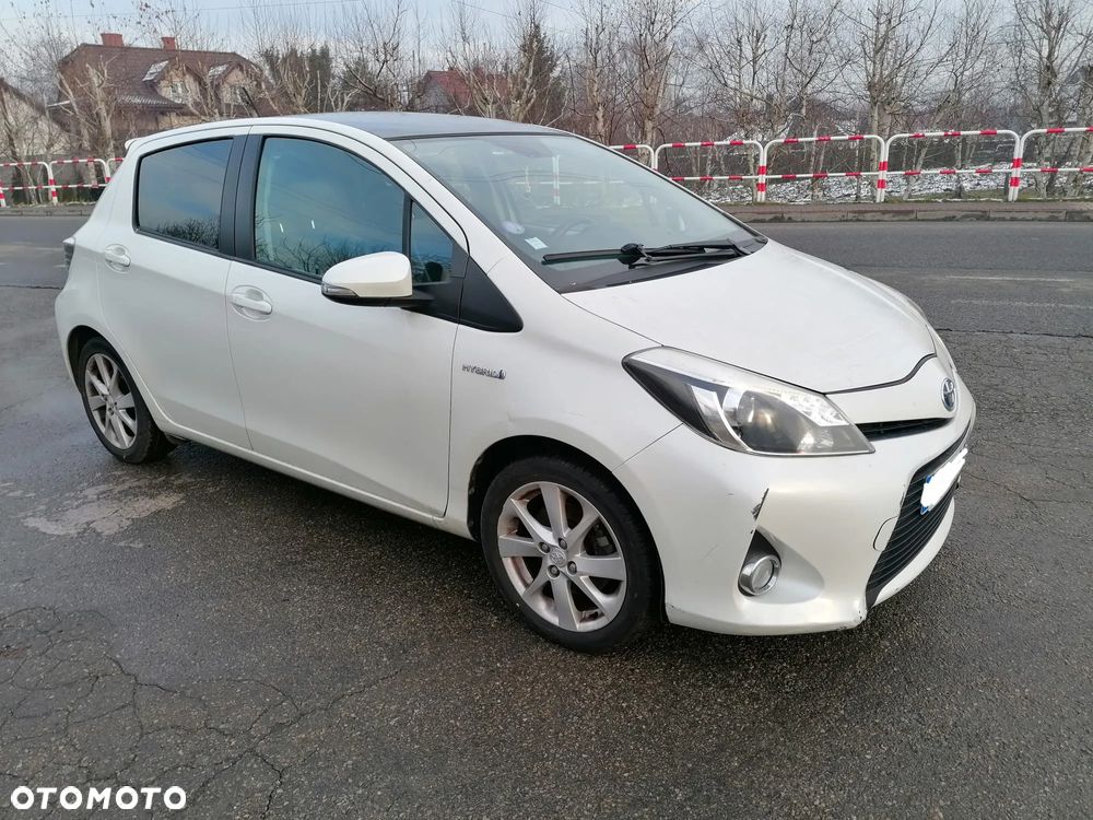 Toyota Yaris - 1