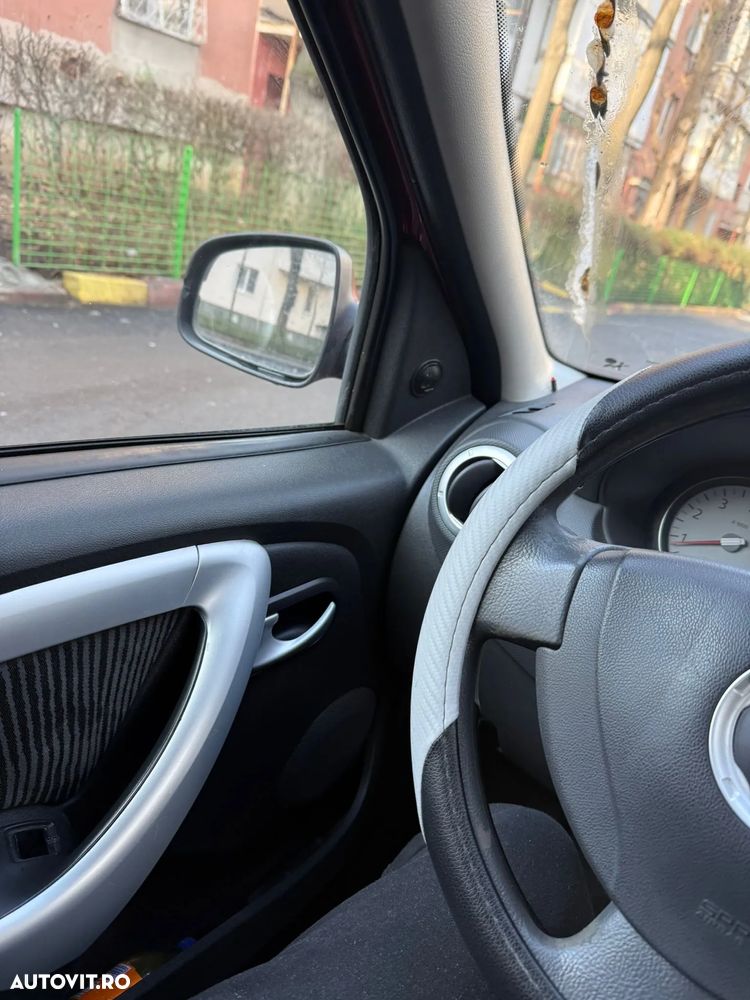 Dacia Logan - 7