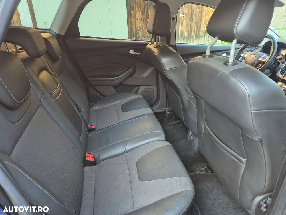 Ford Focus 1.6 TDCI DPF Start-Stopp-System Titanium - 10