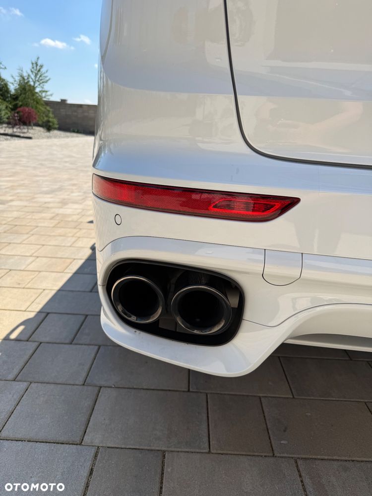 Porsche Cayenne GTS - 9