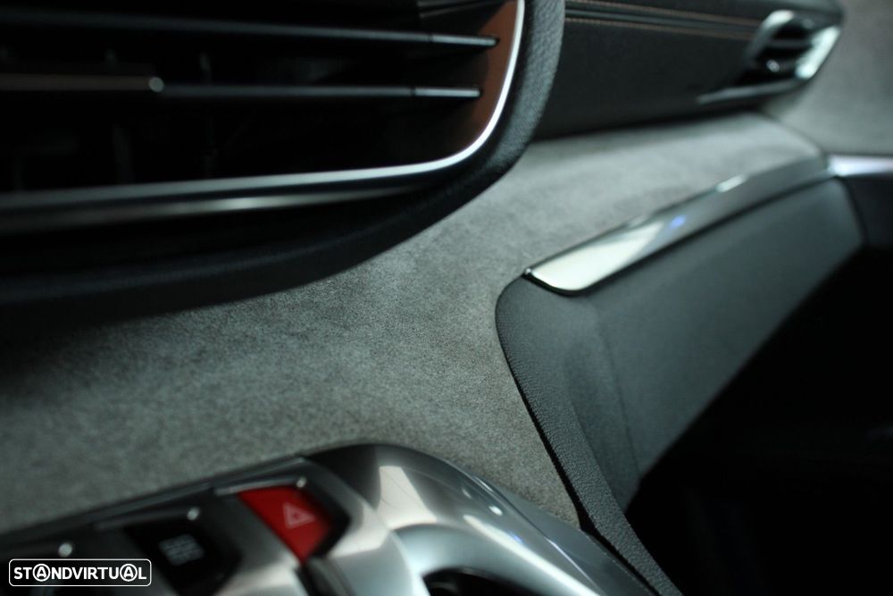 Peugeot 5008 1.5 BlueHDi GT EAT8 - 5