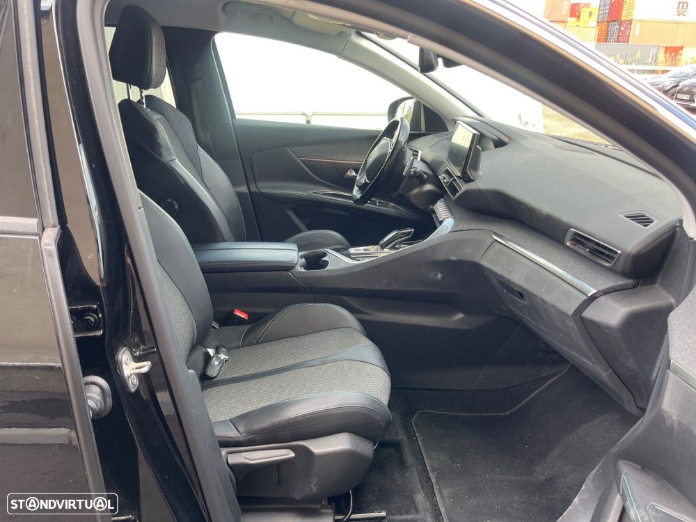 Peugeot 5008 1.2 PureTech Allure EAT8 - 4