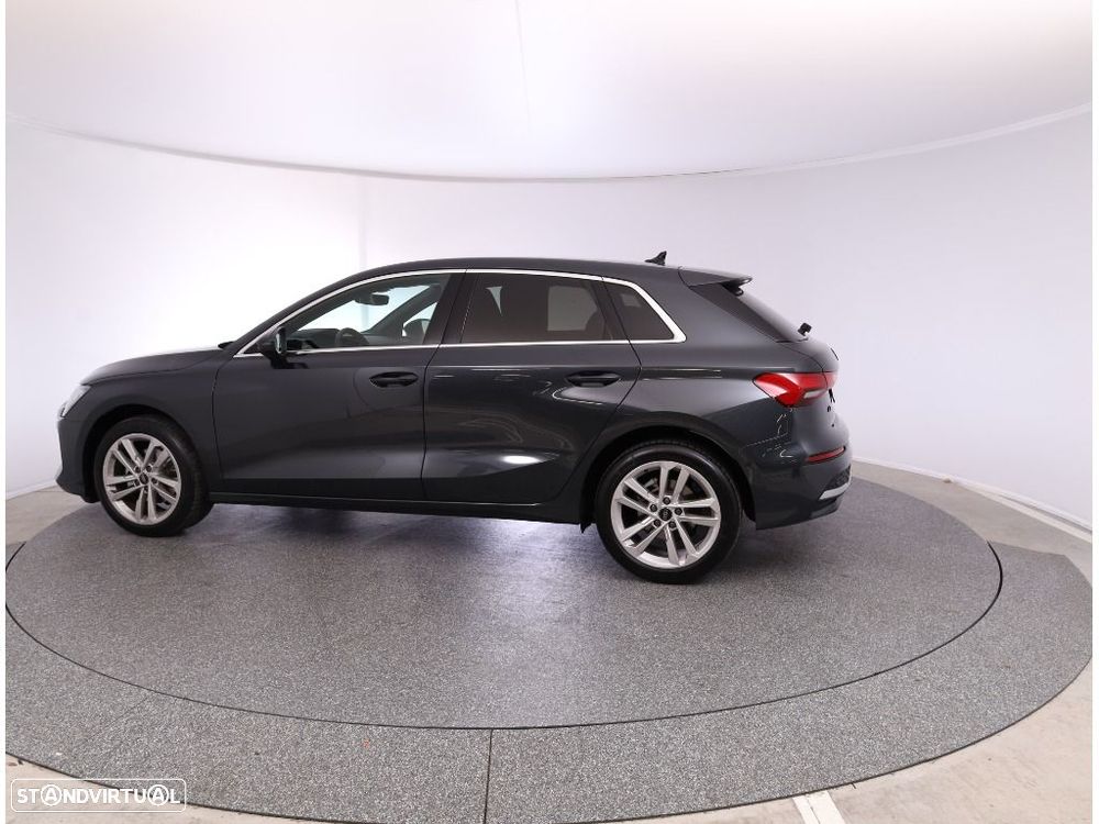 Audi A3 Sportback 30 TFSI Advanced S tronic - 2