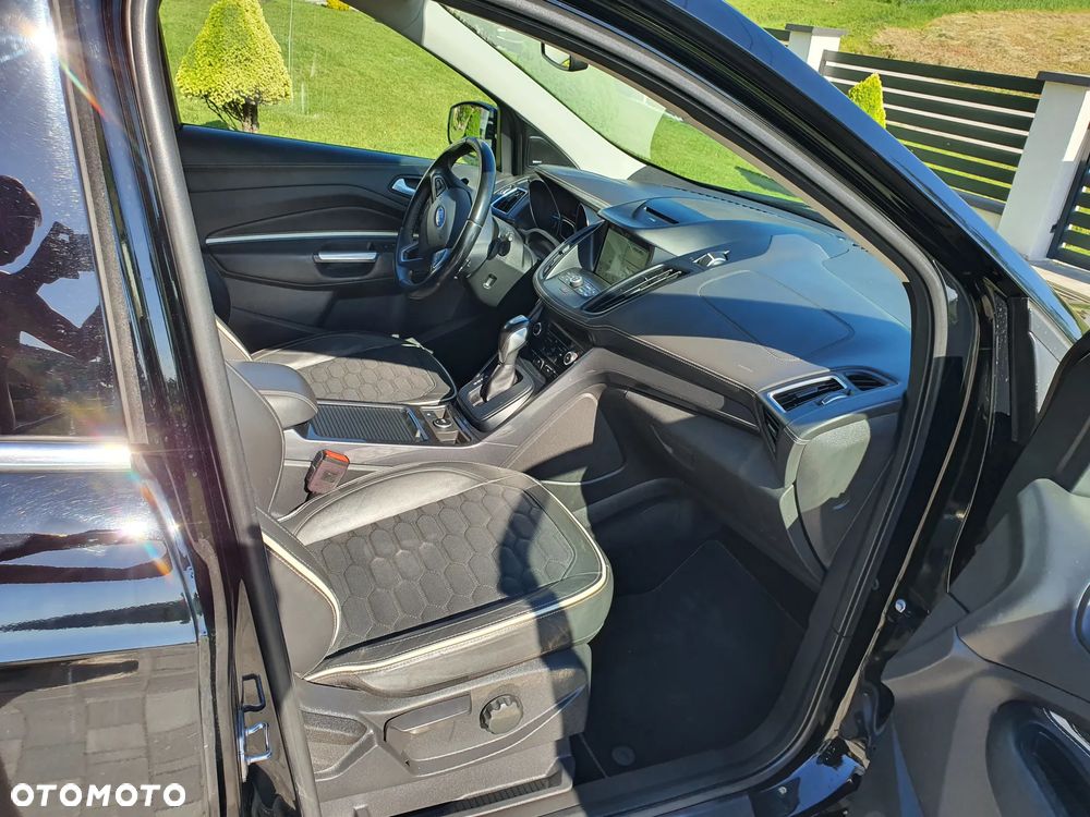 Ford Kuga 2.0 TDCi 4x4 Vignale - 19