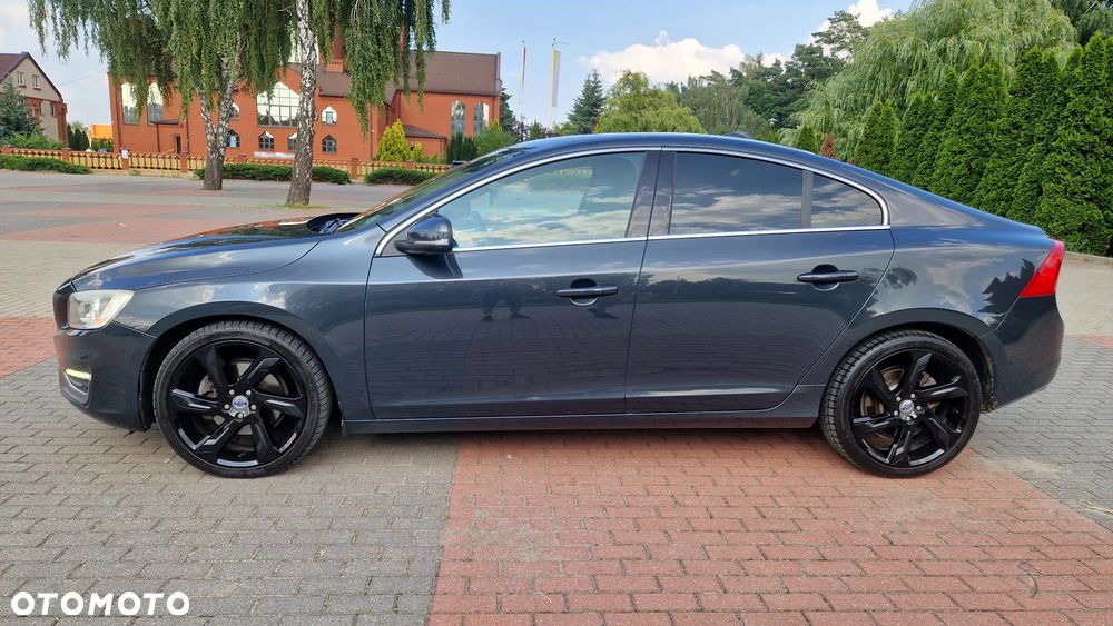 Volvo S60 D3 Momentum - 2
