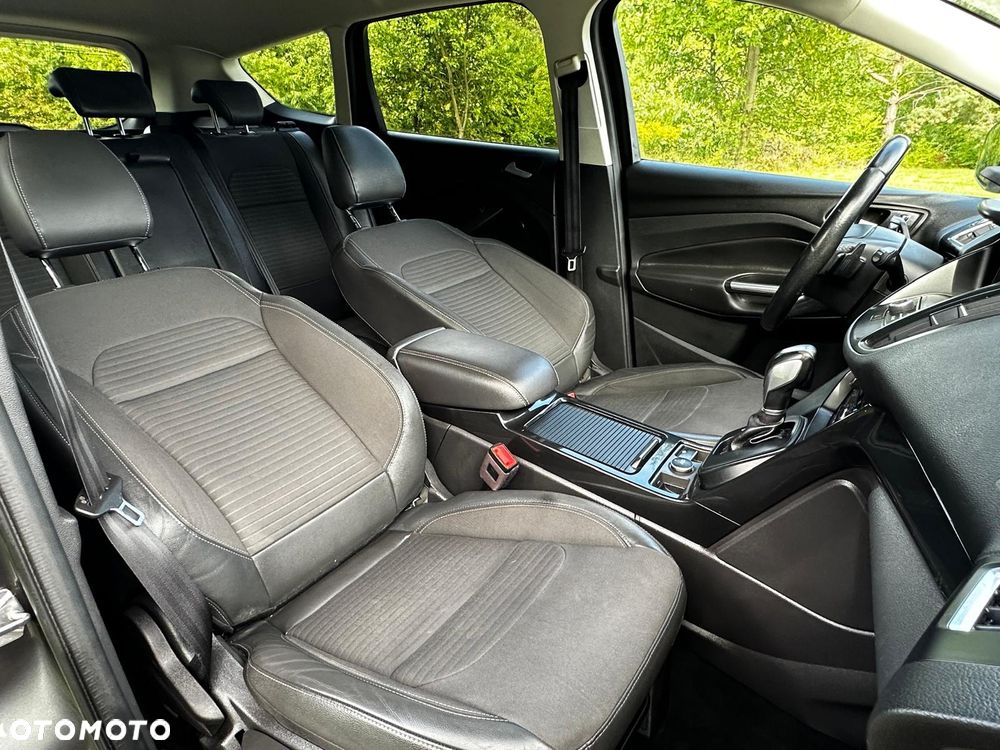 Ford Kuga 2.0 TDCi 4x4 Individual - 29