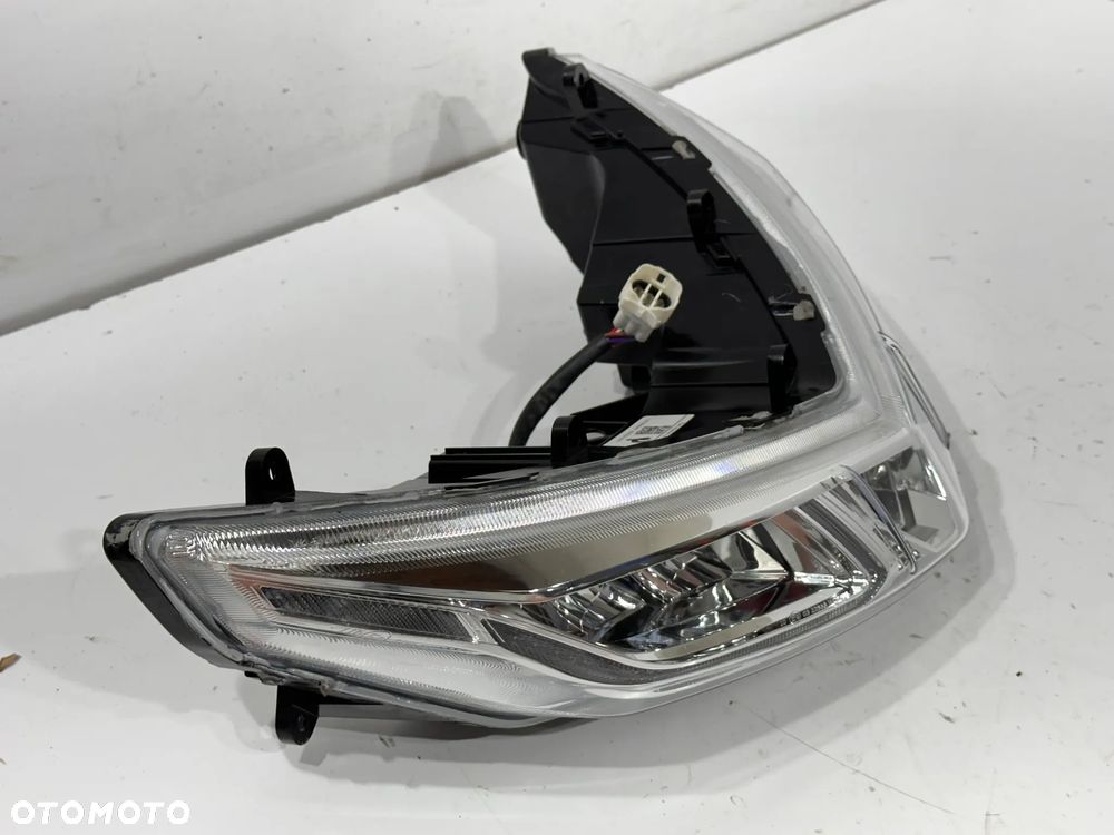 Lampa reflektor przód Aprilia SXR 50 - 5