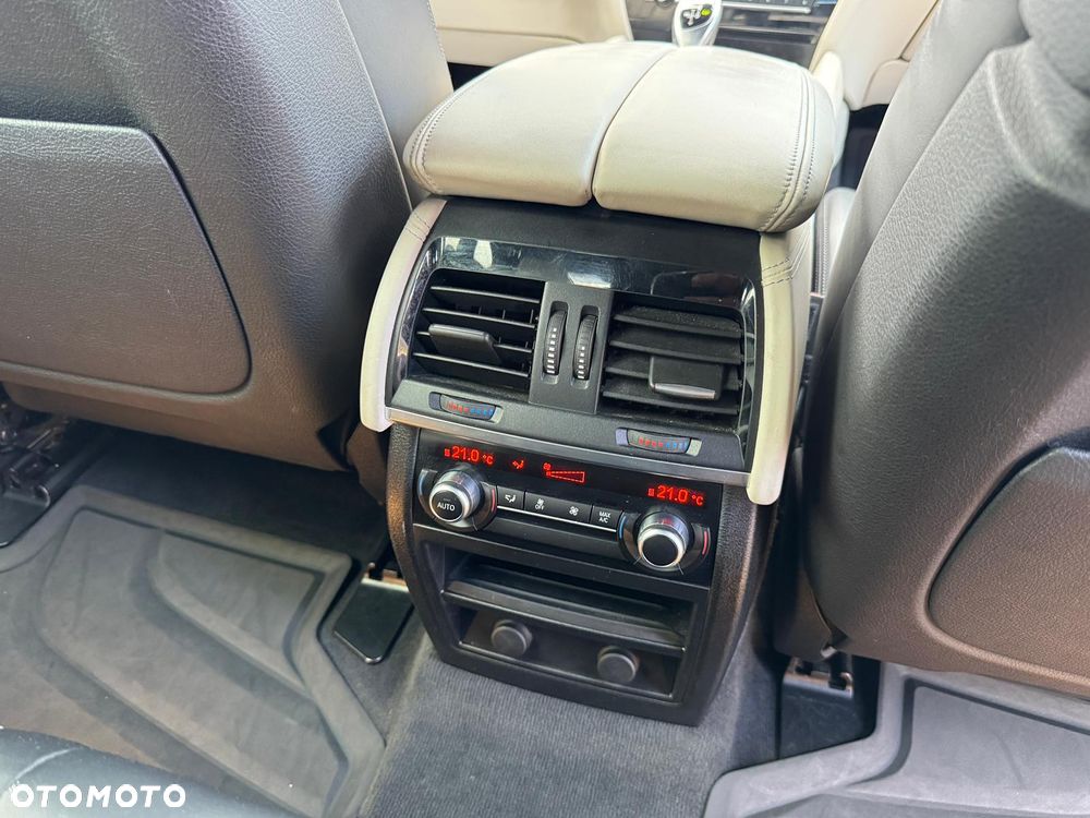 BMW X6 xDrive40d M Sport - 34