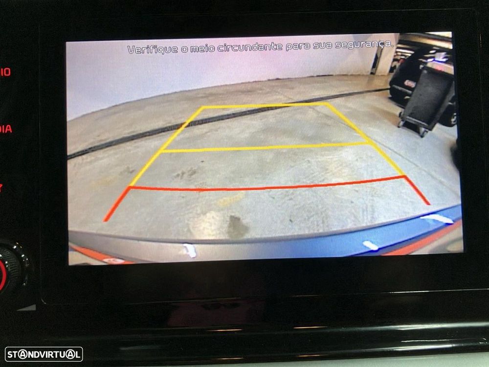 Kia XCeed 1.0 T-GDI Drive - 14