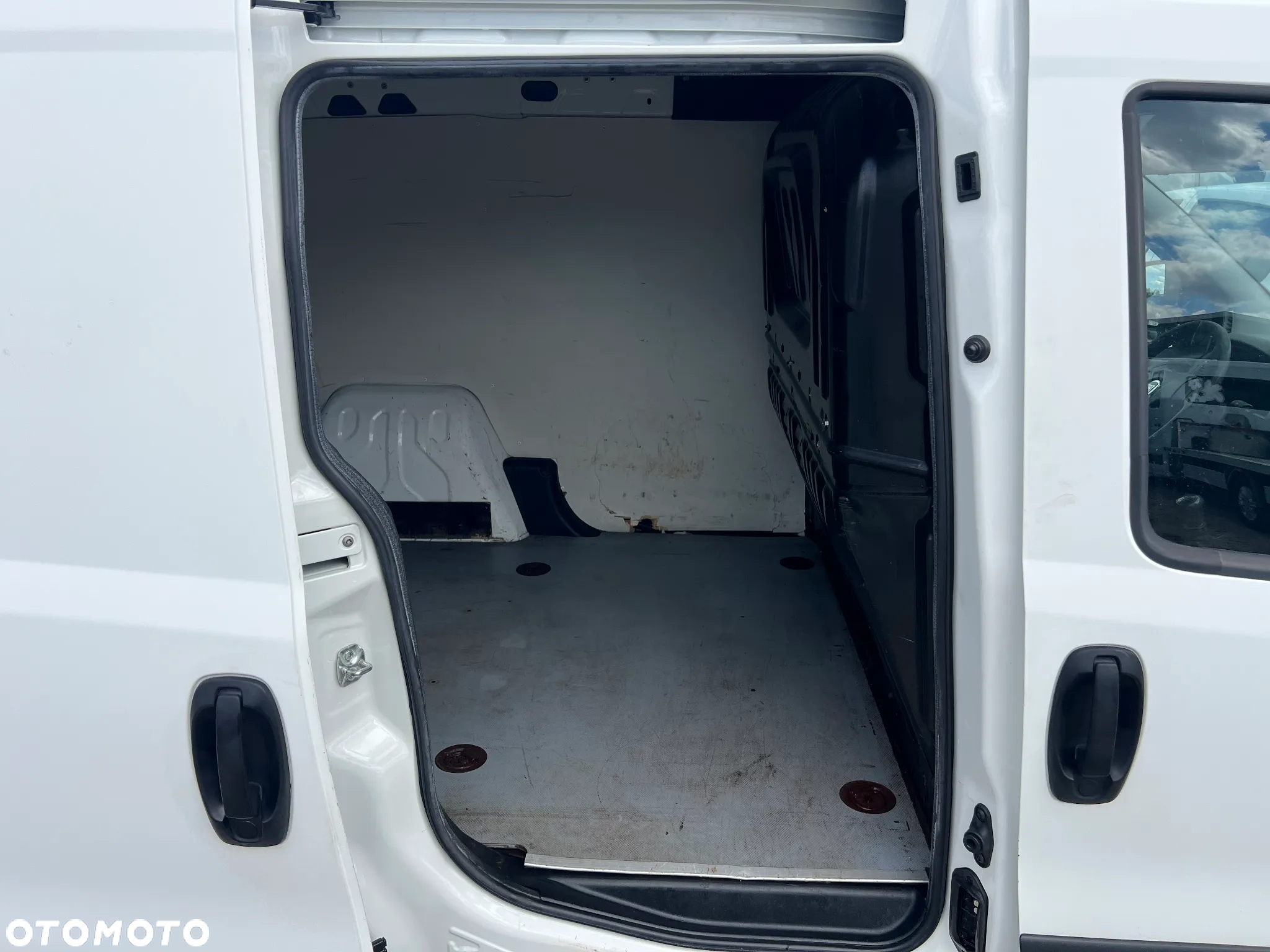 Fiat Doblo 1.4 T-Jet 16V Dynamic CNG - 30