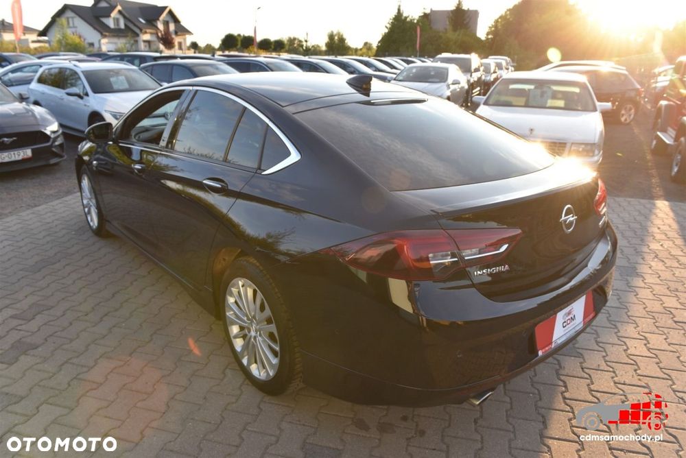Opel Insignia - 8