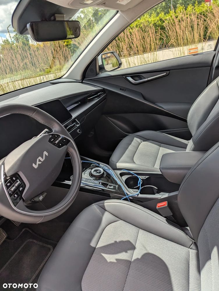 Kia Niro 1.6 GDI Hybrid L - 12