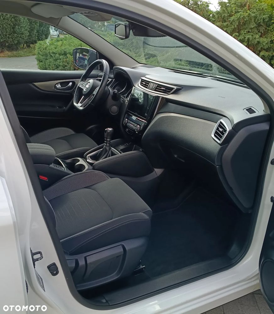 Nissan Qashqai 1.2 DIG-T N-Connecta - 31