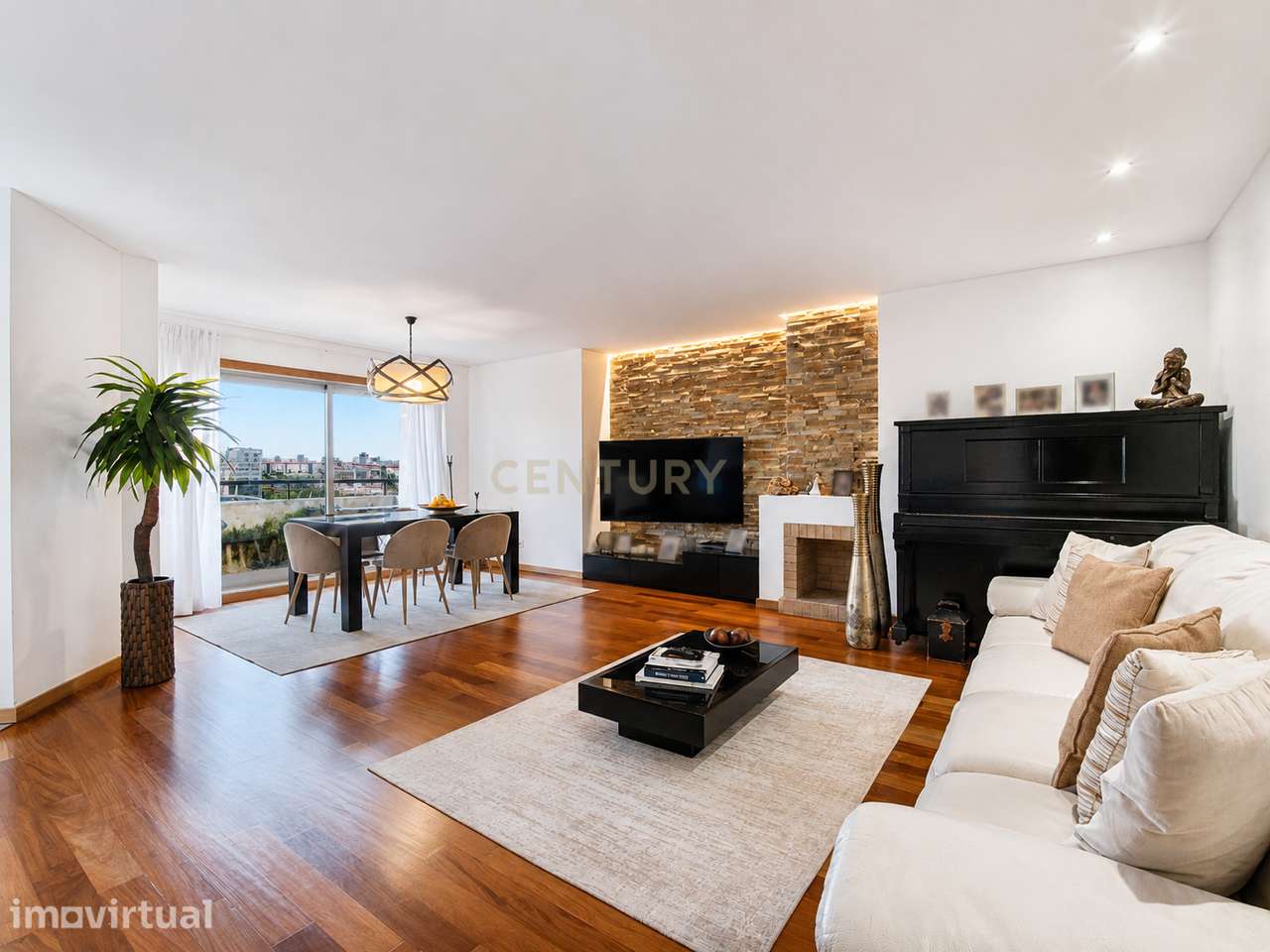 Apartamento T3 com Terraço, Piscina e Garagem – A 200 Metros da Praia - Grande imagem: 4/39